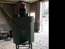 Maalmachine en houtslijper Taurus | Verwerking van houtafval | Houtbewerkingsmachines | DREVREZ, s.r.o.