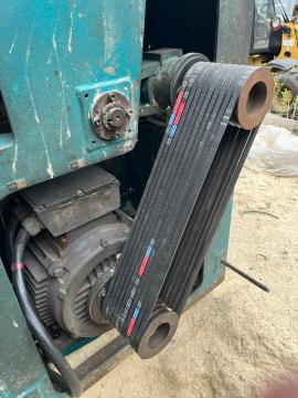 Schulpzaag TOS PWR 401 | Zagerijtechniek | Houtbewerkingsmachines | DREVREZ, s.r.o.