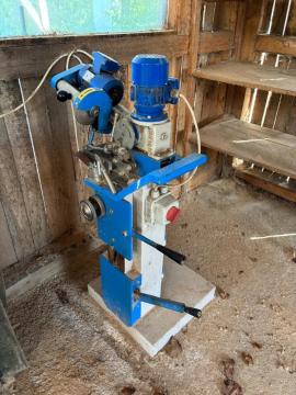 Cirkelhoekzaag Walter  |  Zagerijtechniek | Houtbewerkingsmachines | Drekos Made s.r.o